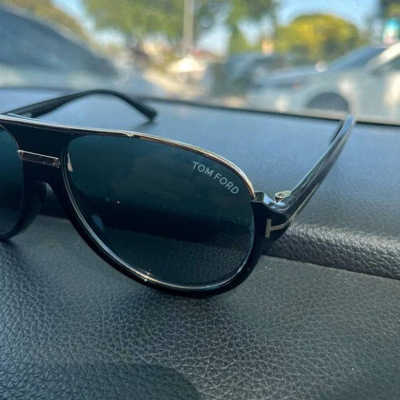 Tom Ford Dimitry Vintage Aviator Sunglasses